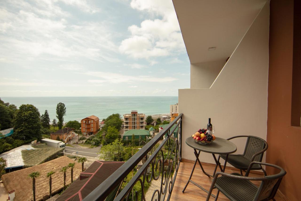 Tamari Hotel Kvariati Ngoại thất bức ảnh